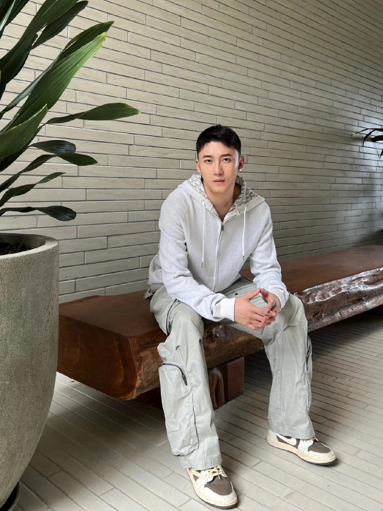 체인2호 / 디올 남성 여성 후드 니트