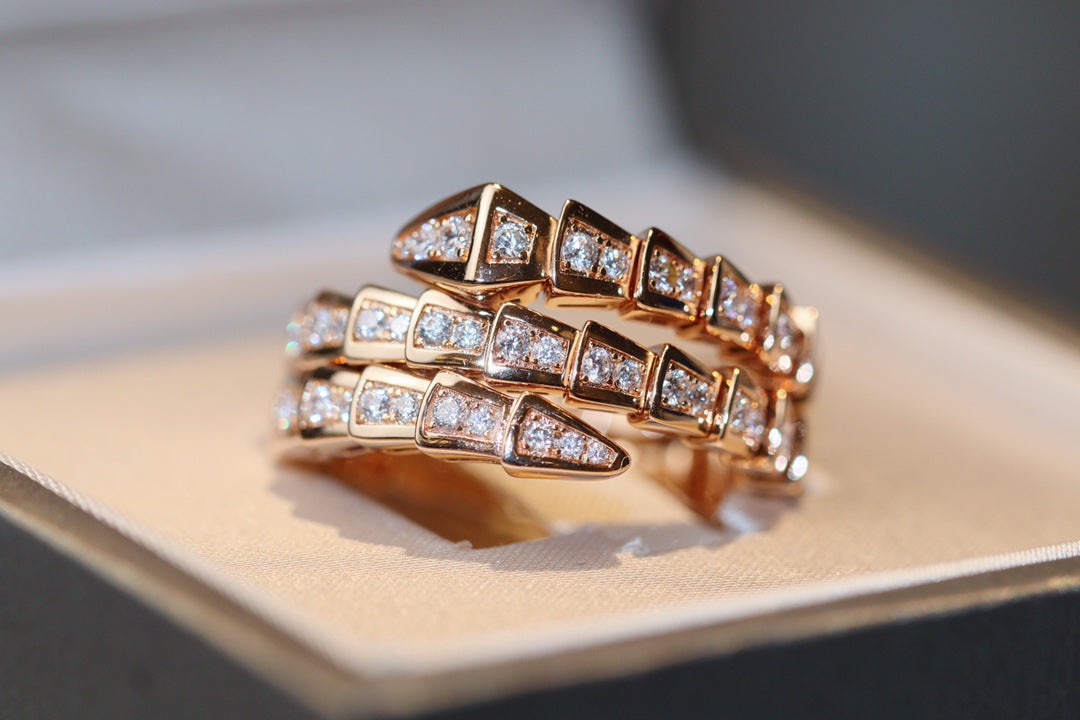 보스 악세사리 / BVLGARI 뱀 모양 반지