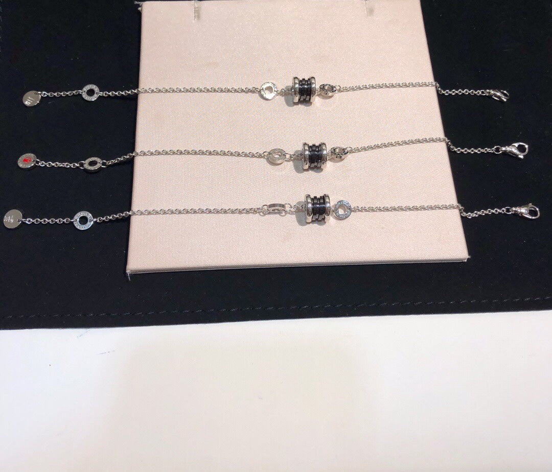 보스 악세사리 / BVLGARI 여성 팔찌