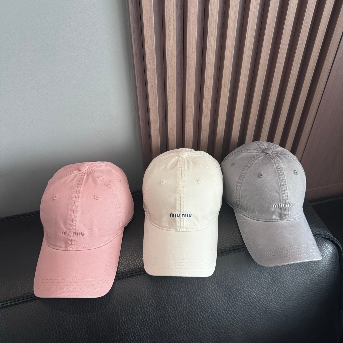 보스 악세사리 / 미우미우 모자