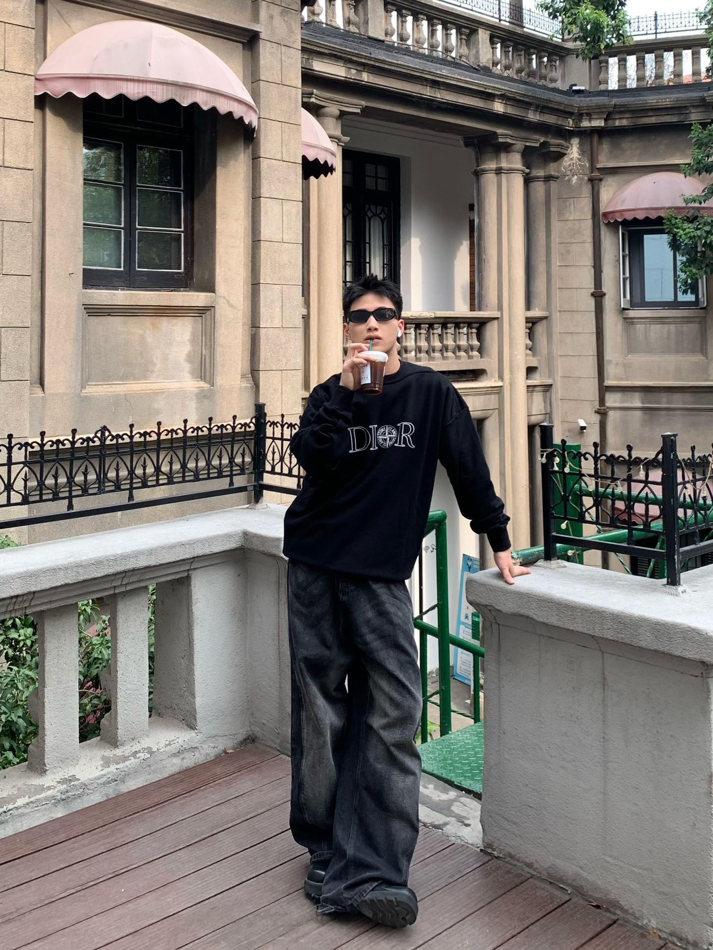 BVG / 디올 남성 후드티