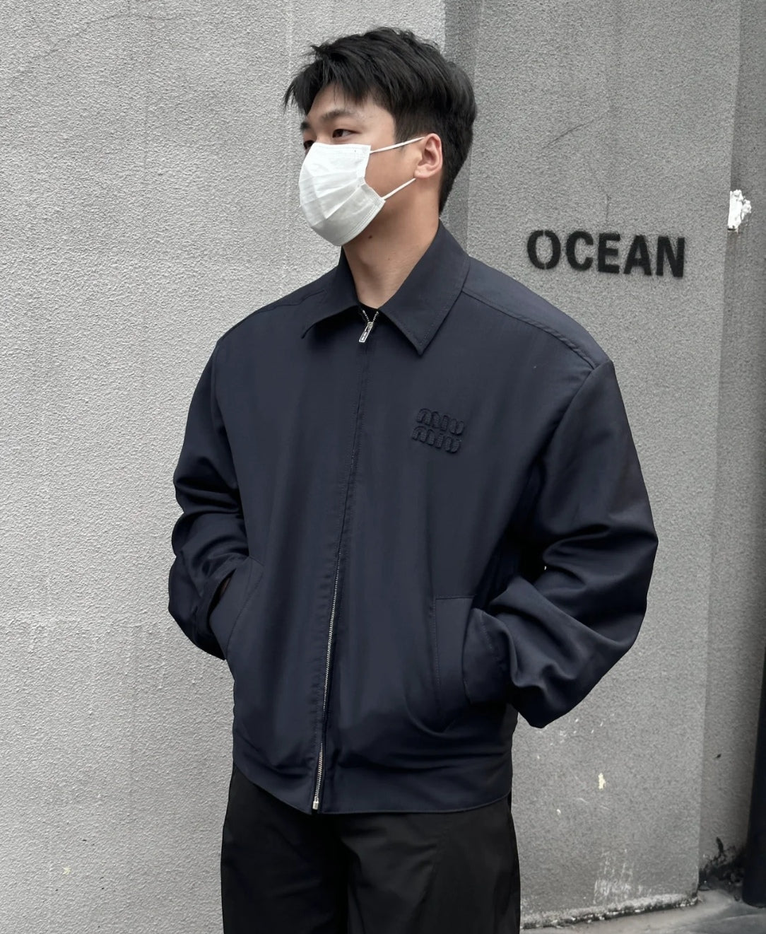 BVG / 미우미우 남성 재킷