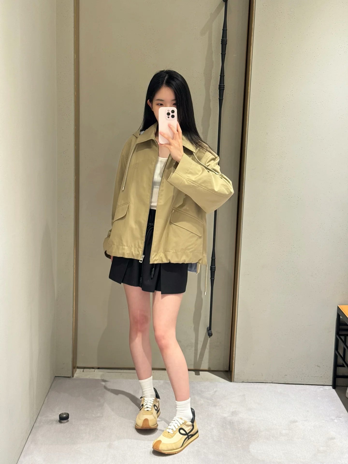 티모 공장 / 로에베 여성 코트