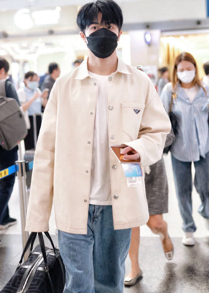 gw/프라다 23FW 신상 단추 데님 셔츠