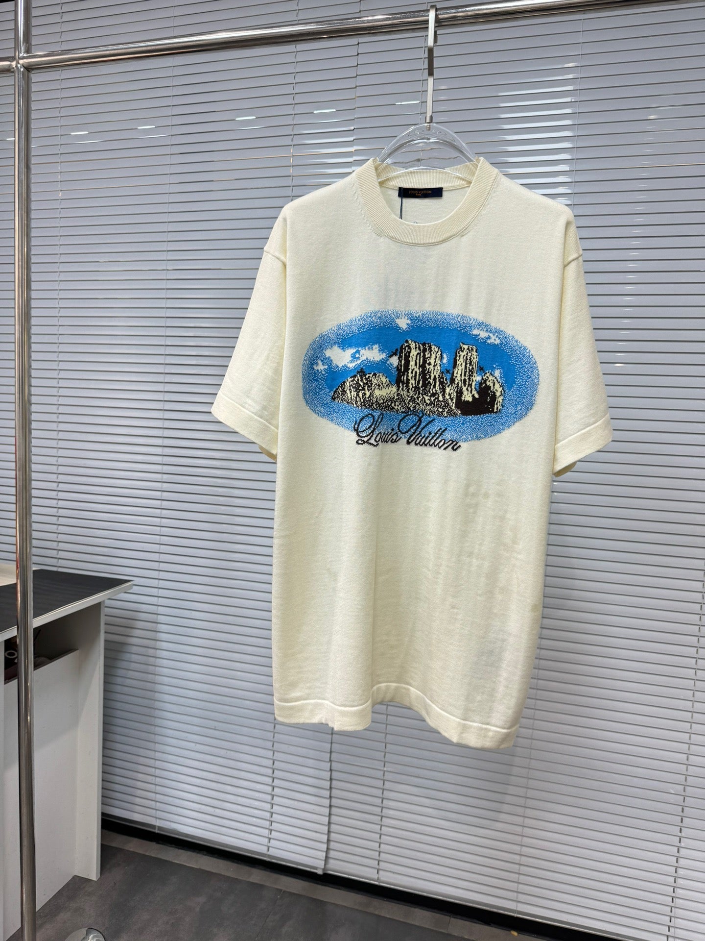 ZB / 루이비통 반팔티 , 하늘산봉 반팔티셔츠 Tee