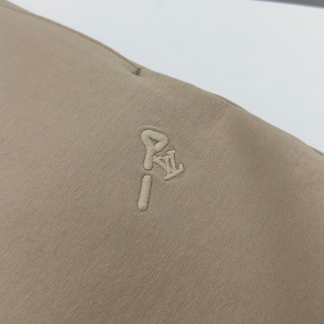 zb / 루이비통 팬츠 2종