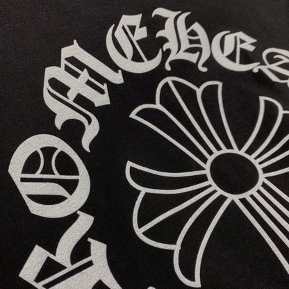 ZB / 크롬하츠 넥레터링 말발굽 십자가 반팔티셔츠 Tee