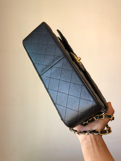 T무역/ 샤넬 클래식 캐비어 플랩백 30cm