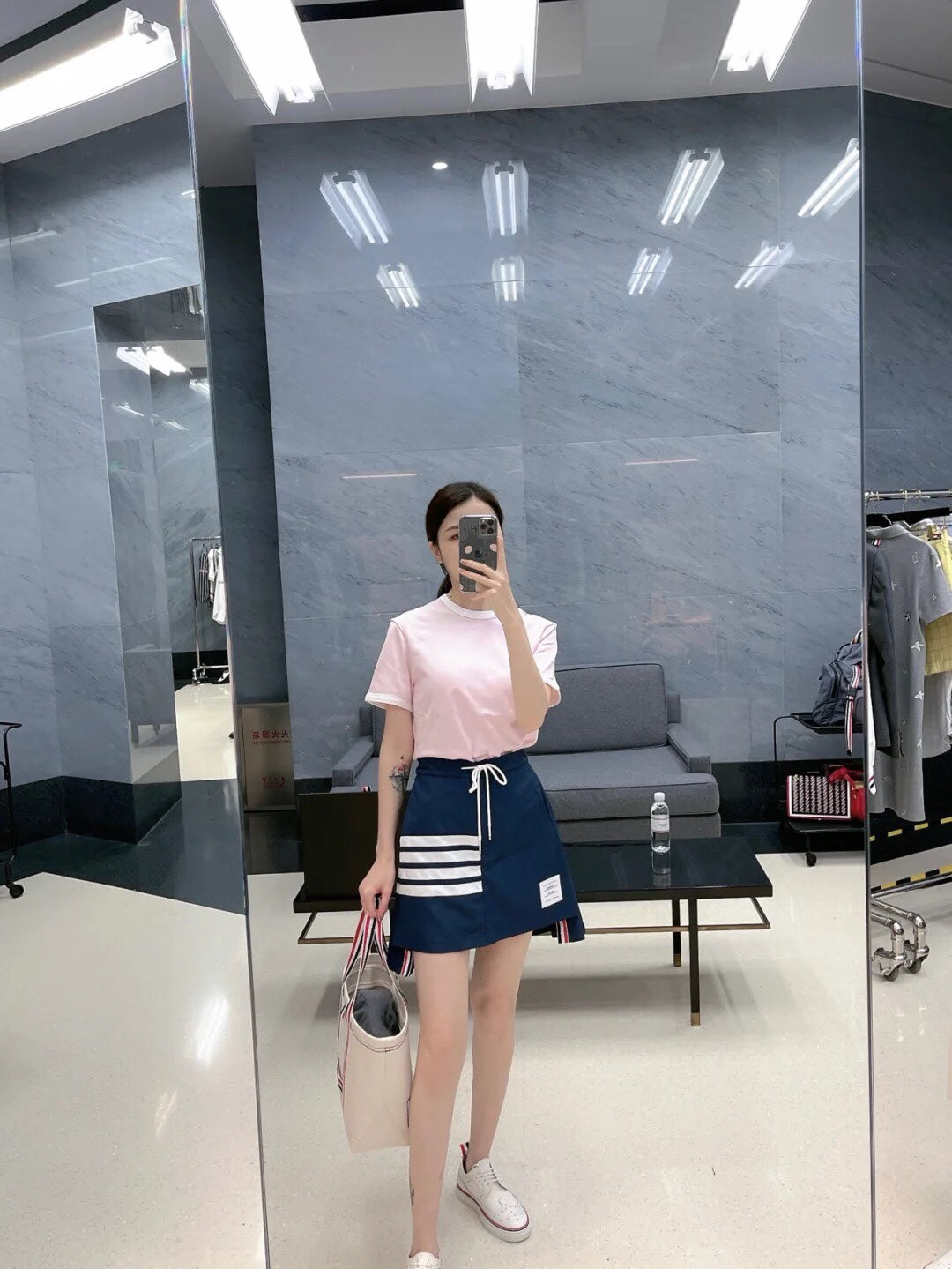 TJ / 톰브라운 삼선 포인트 반팔 티셔츠