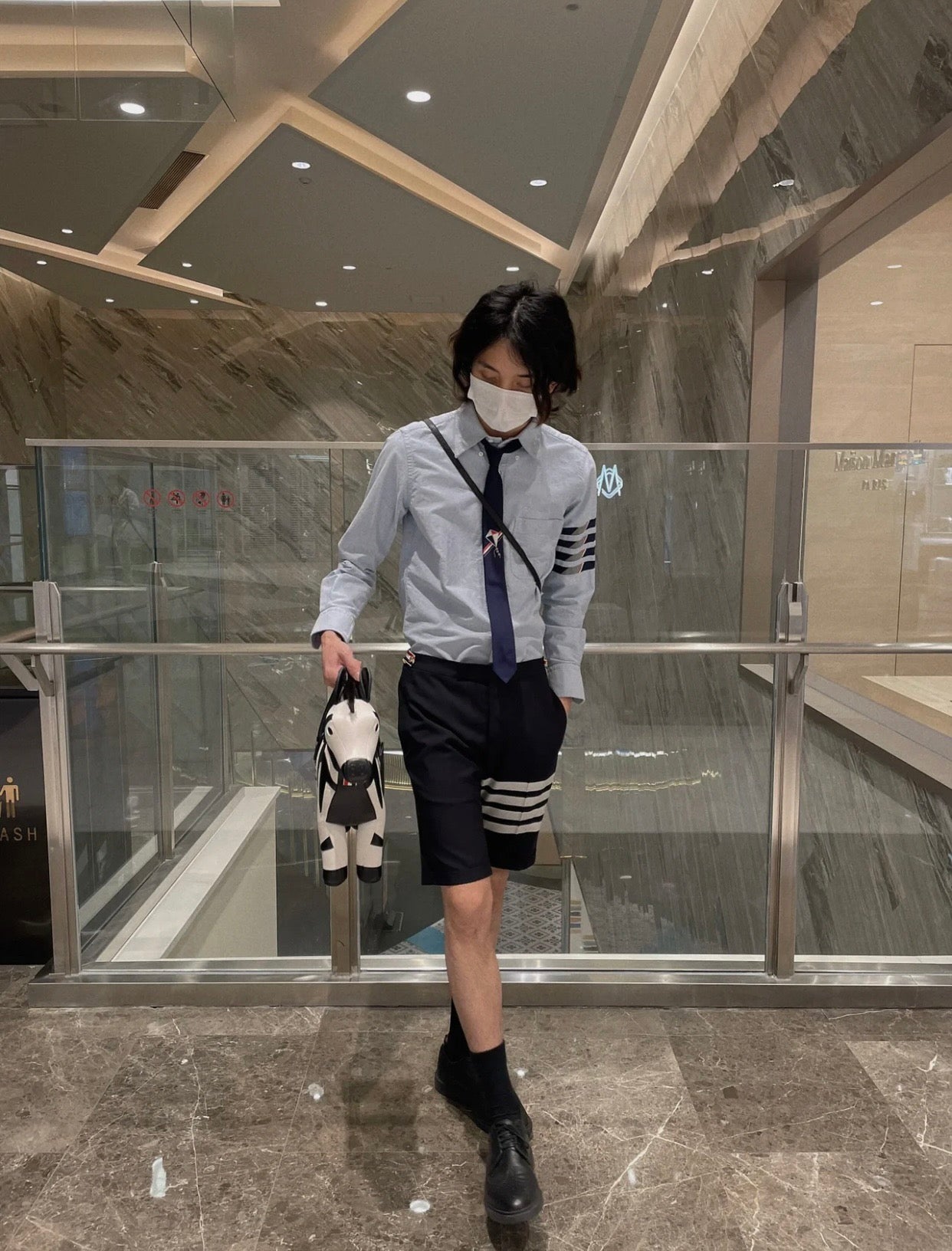 TJ / 톰브라운 남성용 4BAR 정장 반바