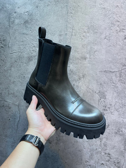 빙 /  BALENCIAGA 발렌시아가 빅토 마틴 부츠, 사사프라 컬러 디스트레스드 레트로 엘라스틱 부츠