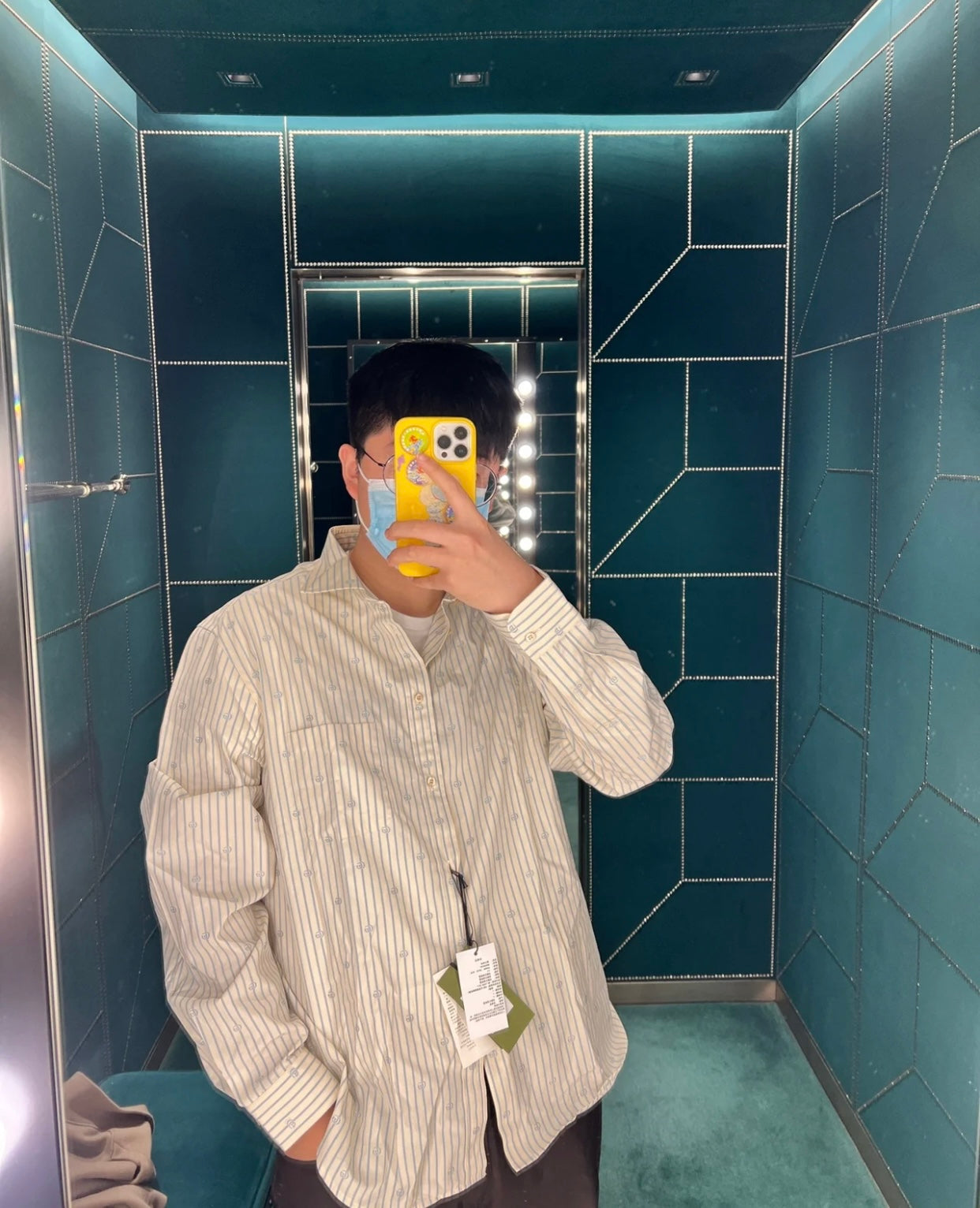 TJ셀러 / 구찌 𝗚𝘂𝗰𝗰 스트라이프 슈레드 코튼 셔츠