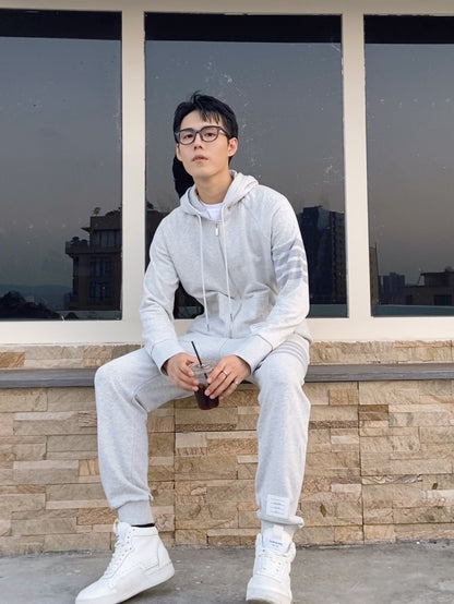 TJ / 톰브라운 뉴 컬러 브라이트 그레이 스웨트 시리즈    (맨투맨/후드집업/바지/반바지)