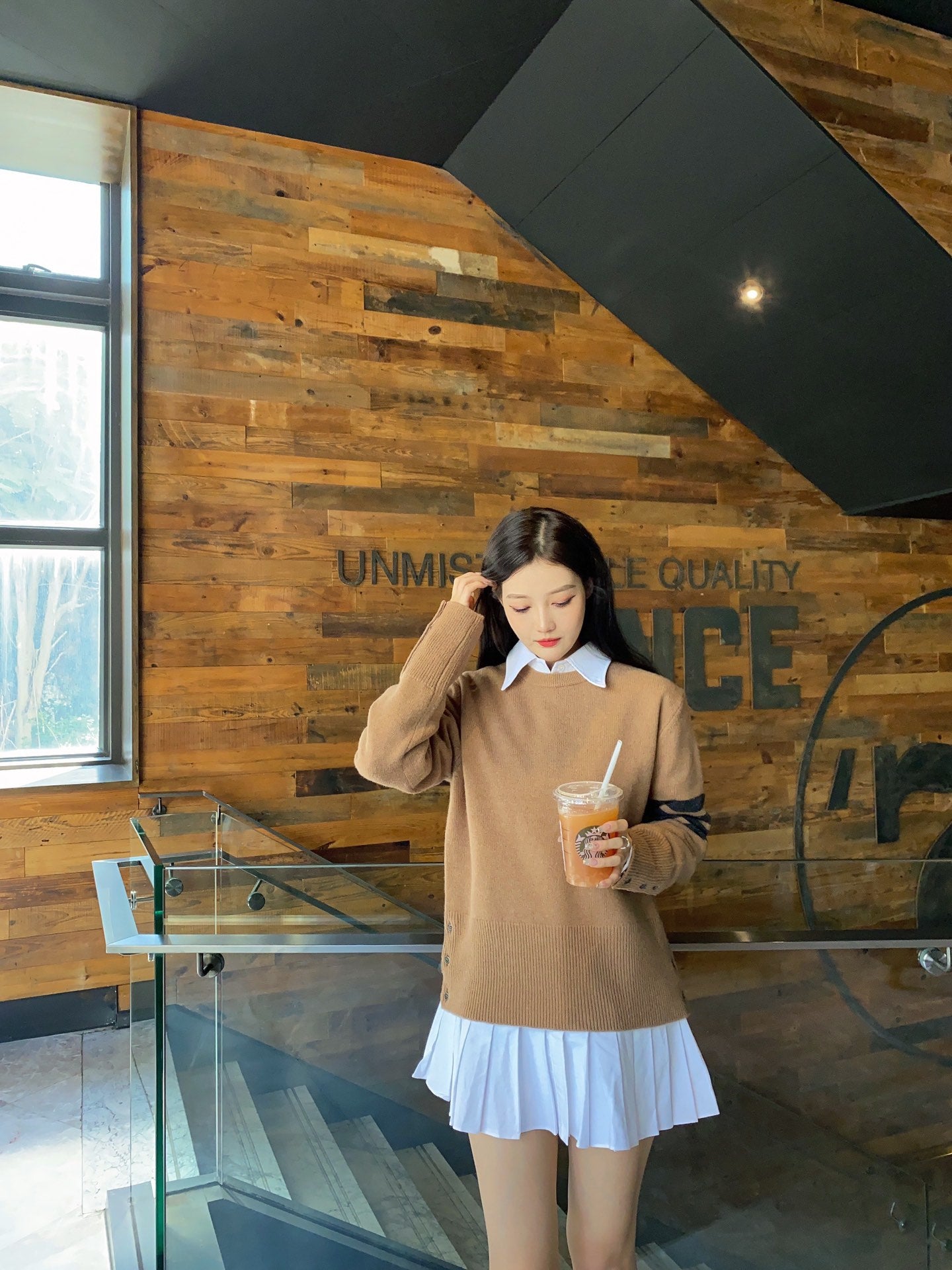 TJ / 톰브라운 라떼 브라운 울 풀오버 스웨터