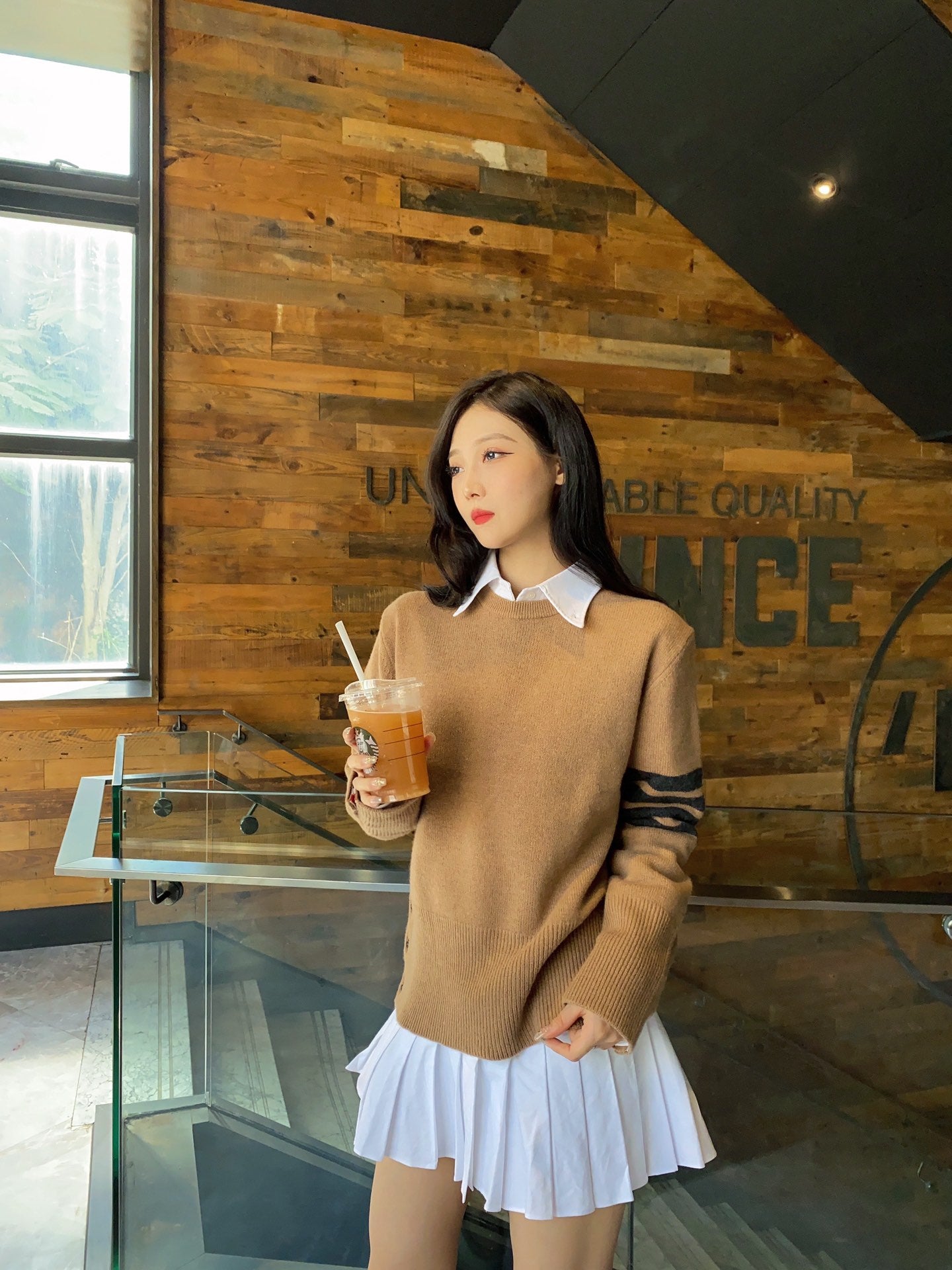 TJ / 톰브라운 라떼 브라운 울 풀오버 스웨터