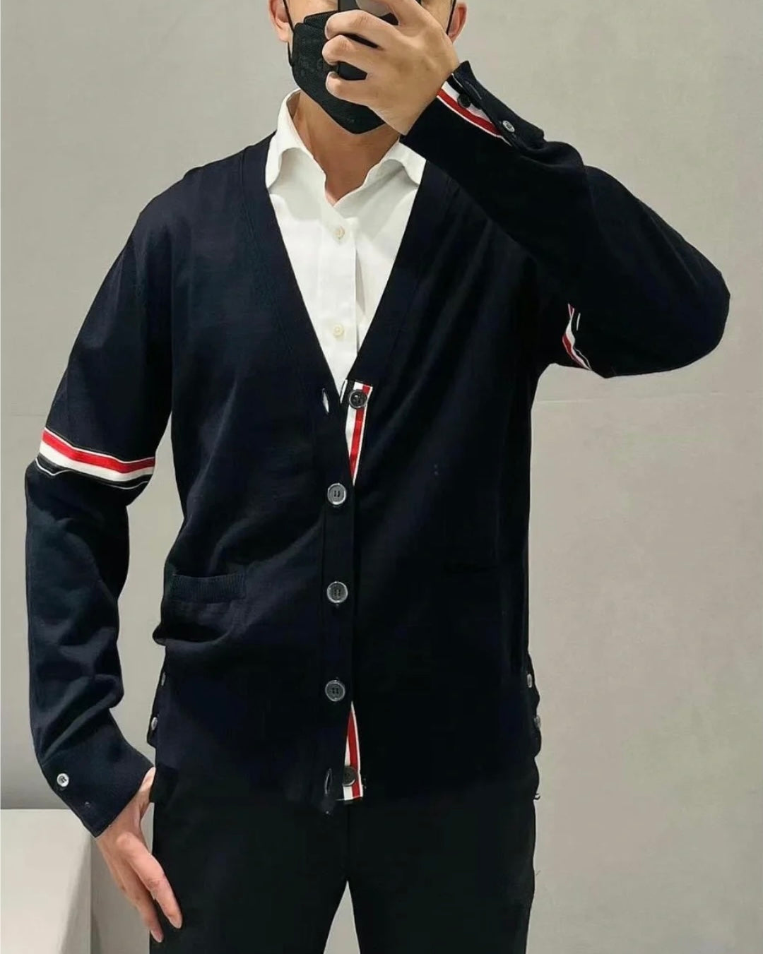TJ / 톰브라운 울 브이넥 가디