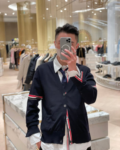 TJ / 톰브라운 울 브이넥 가디