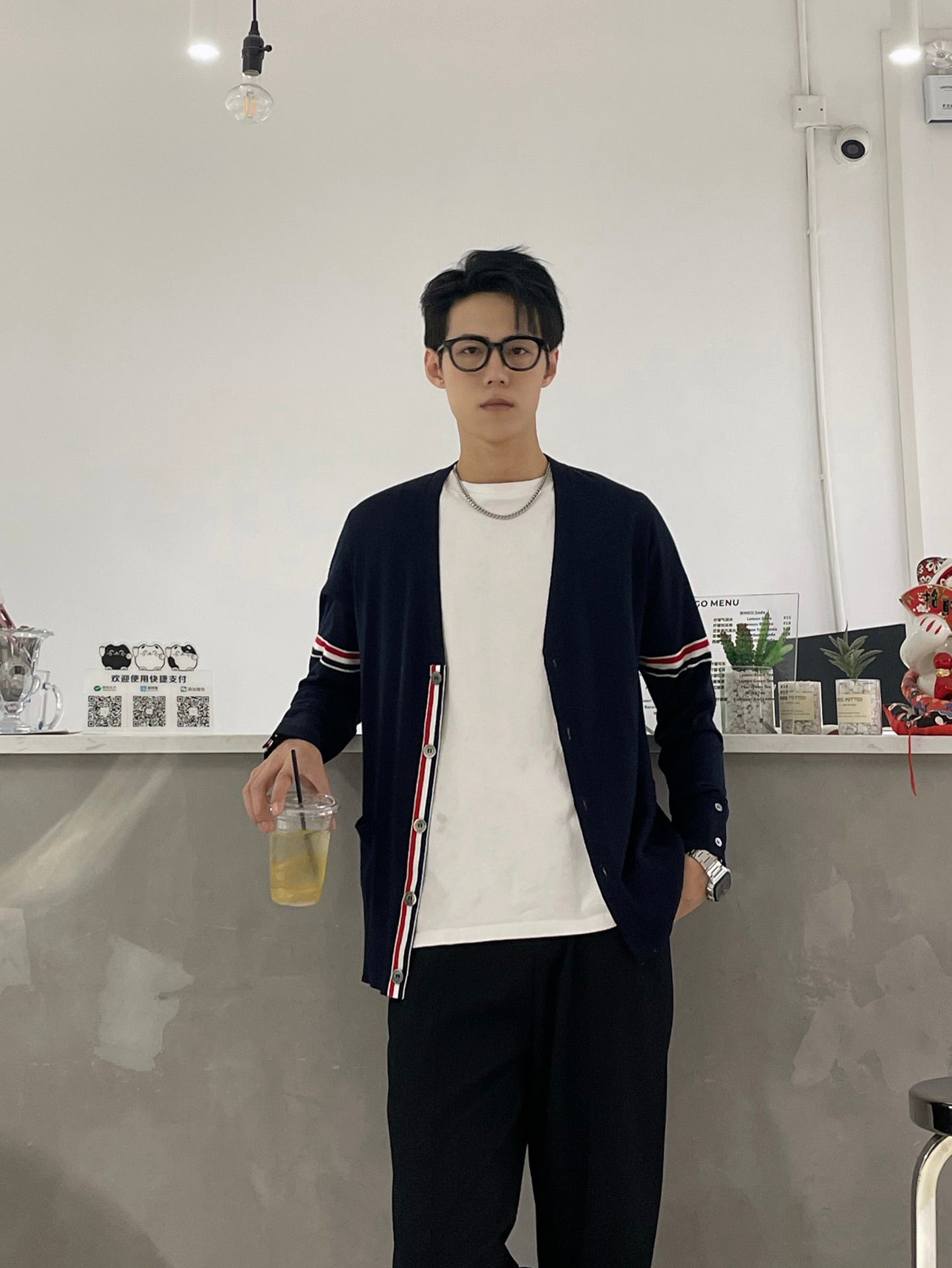 TJ / 톰브라운 울 브이넥 가디