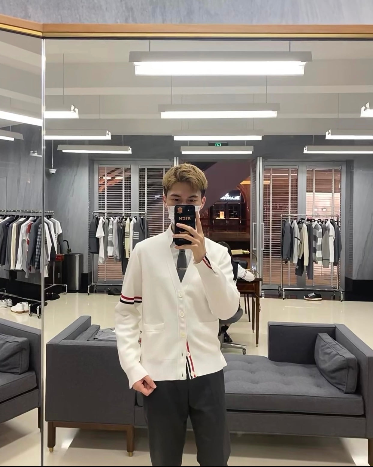 TJ / 톰브라운 순수 코튼 브이넥 니트 가디건