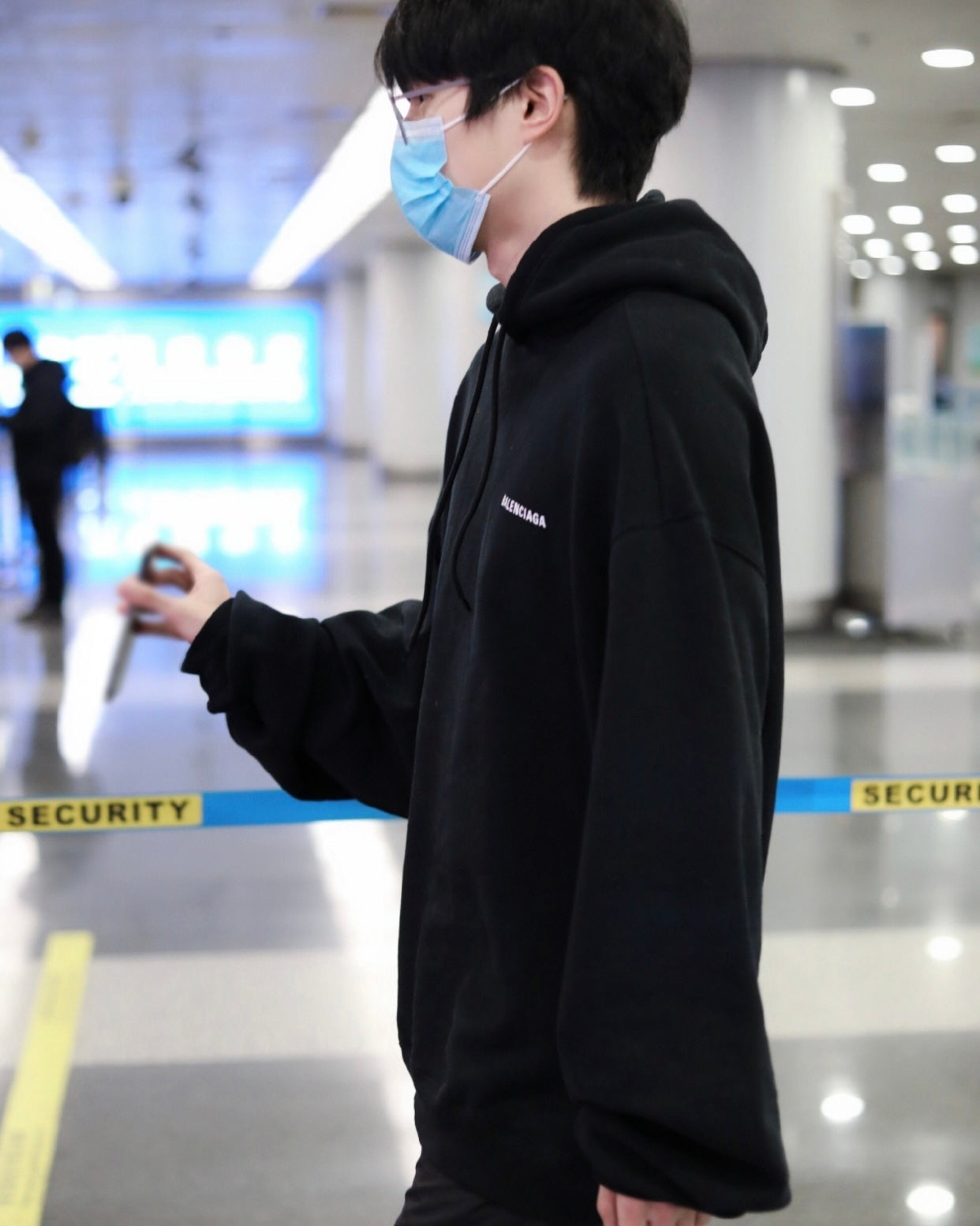 TJ / 발렌시아가 후드 티셔츠