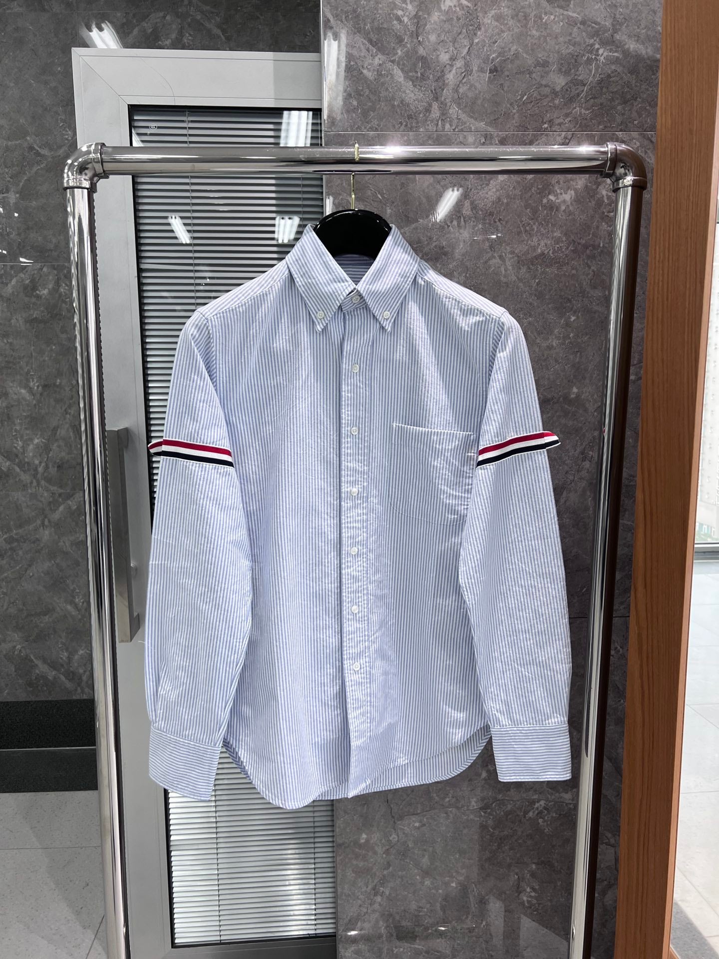 대리석 / 톰브라운 셔츠 란티아오 셔츠