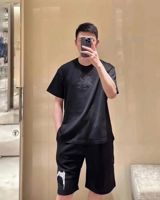 TJ / 버버리 , 𝗕𝗨𝗥𝗕𝗘𝗥𝗥𝗬 기마기사 자수 코튼 티셔츠