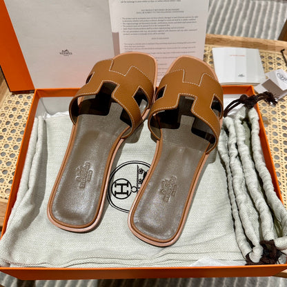 찡댄 / 에르메스 오란 샌들 슬리퍼