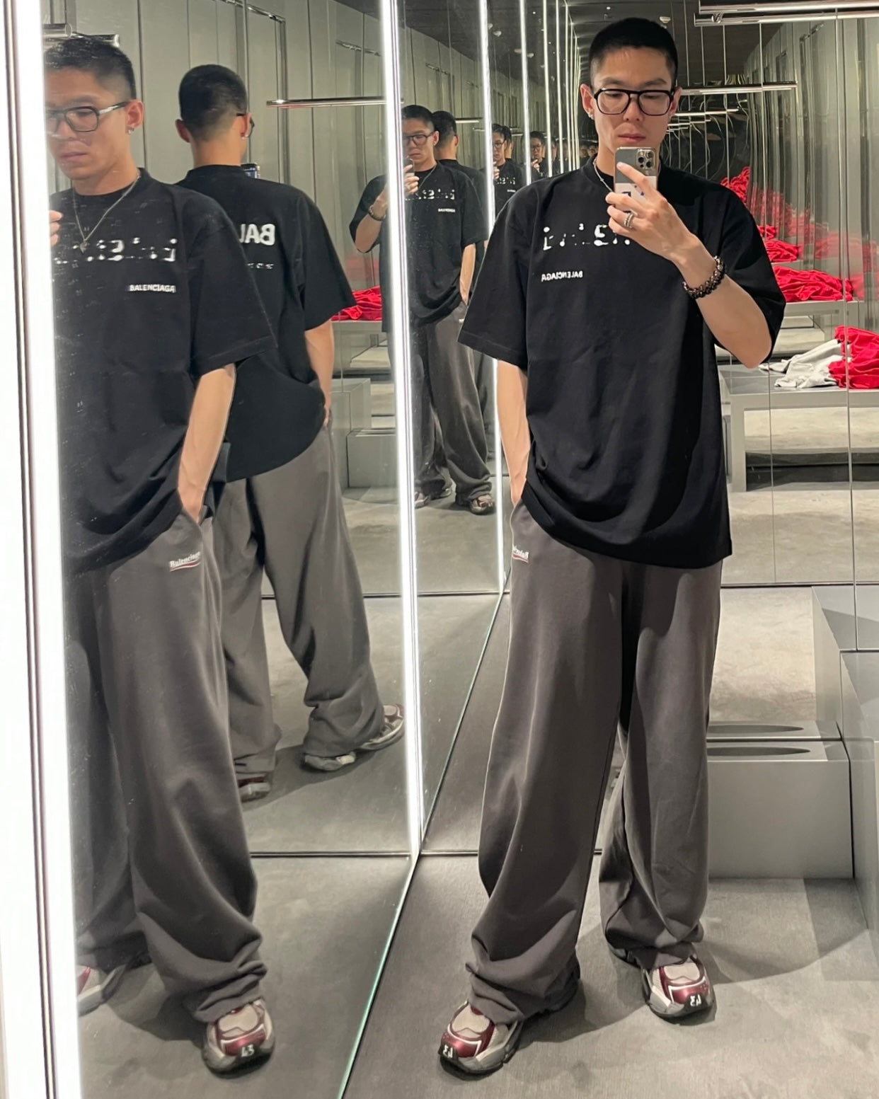 TJ / 발렌시아가 반팔 티셔츠