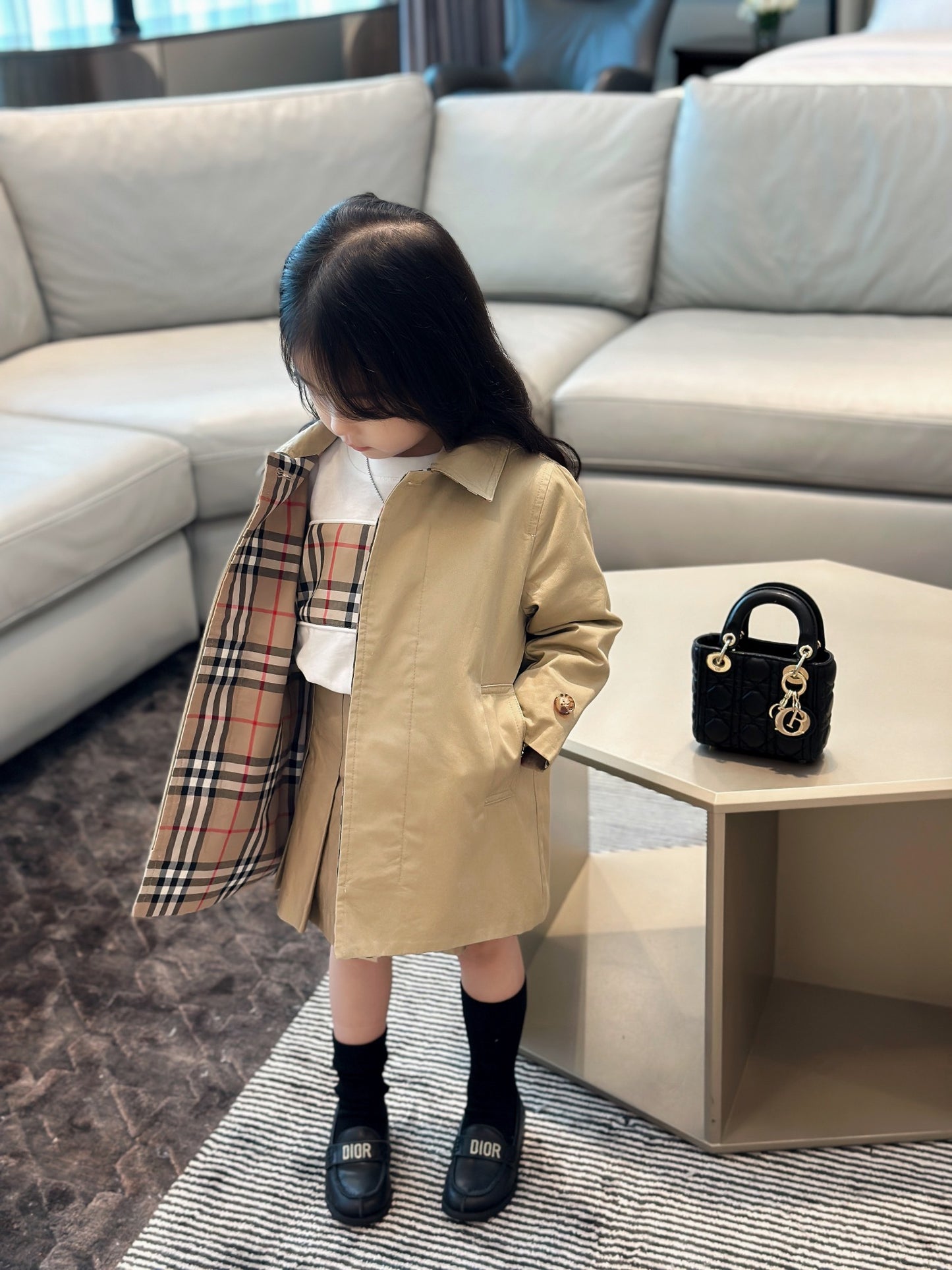 AA / 버버리 맥코트