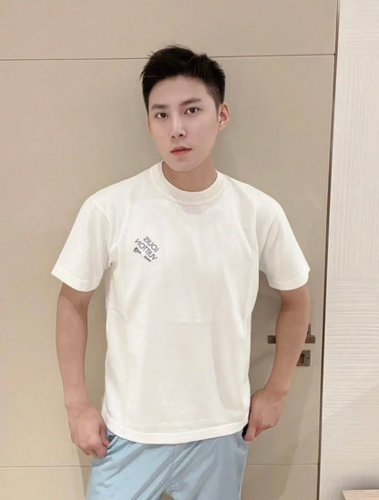 TJ / 루이비통 로고 반팔티 , 𝗟𝗢𝗨𝗜𝗦 𝗩𝗨𝗜𝗧𝗧𝗢𝗡 로고 반팔 티셔츠