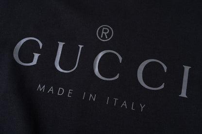 체인2호 / 구찌 GUCCI 구찌의 심플한 문자 프린트 맨투맨