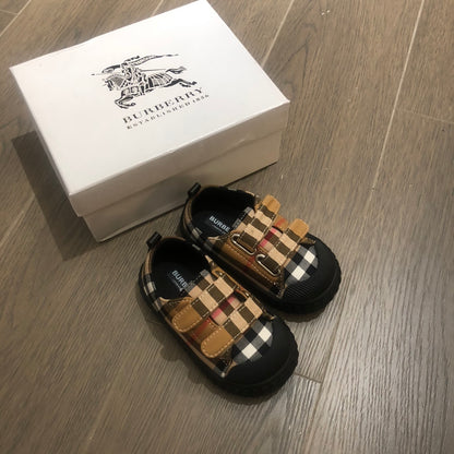 AA / 버버리 슈즈
