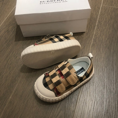 AA / 버버리 슈즈