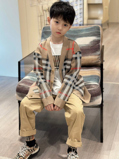 AA / 버버리 가디건