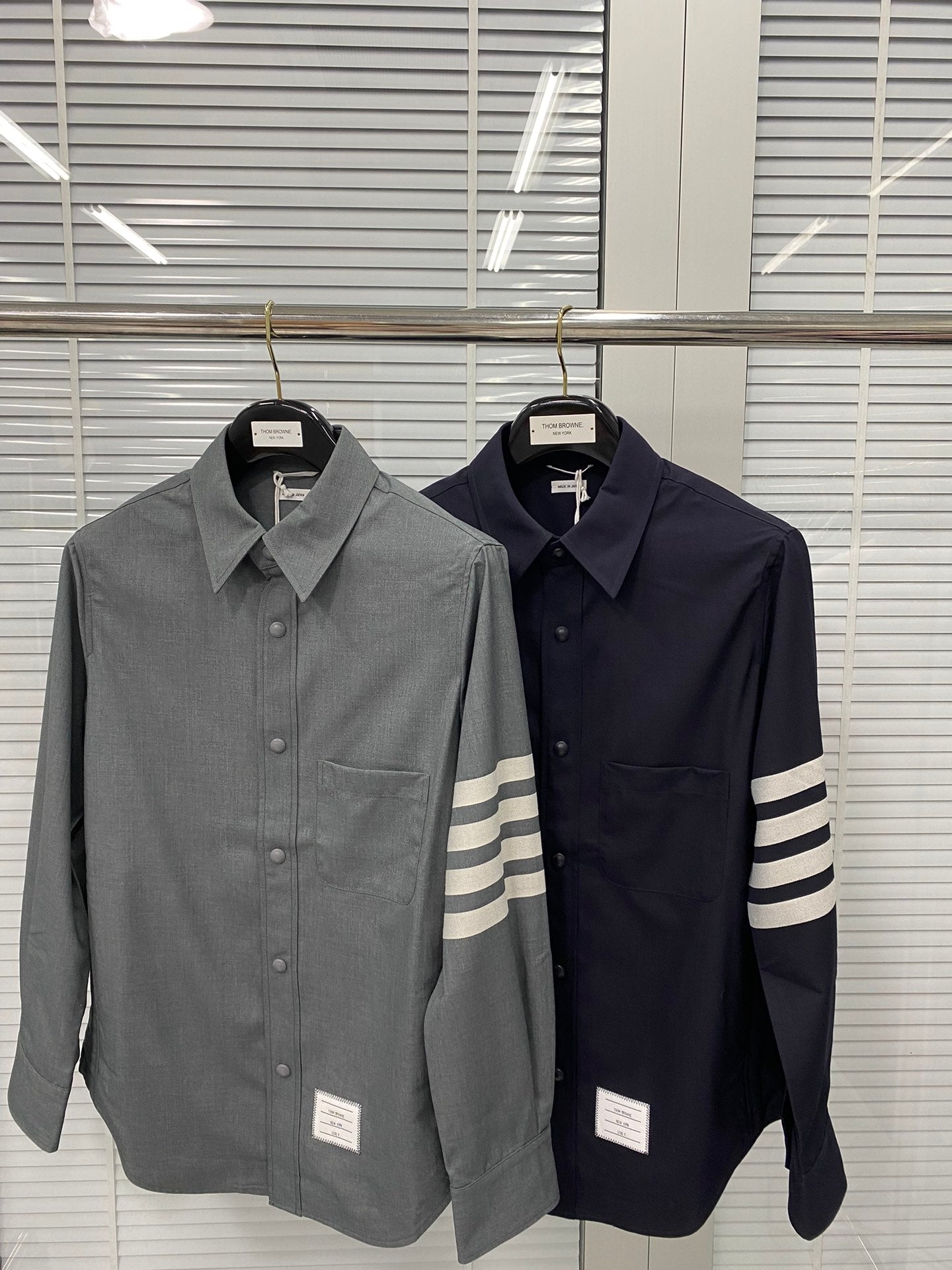 TJ / 톰브라운 클래식 울 셔츠 재킷   2가지 색상