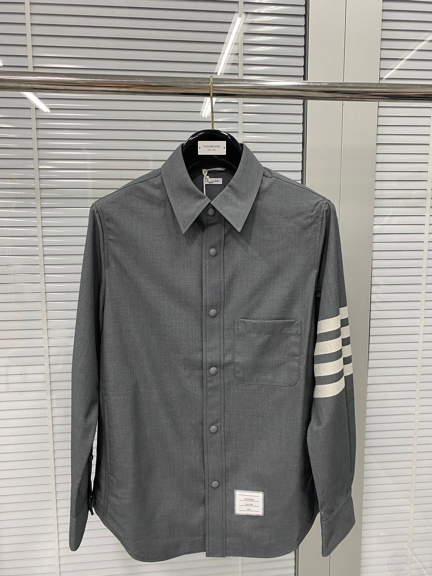 TJ / 톰브라운 클래식 울 셔츠 재킷   2가지 색상