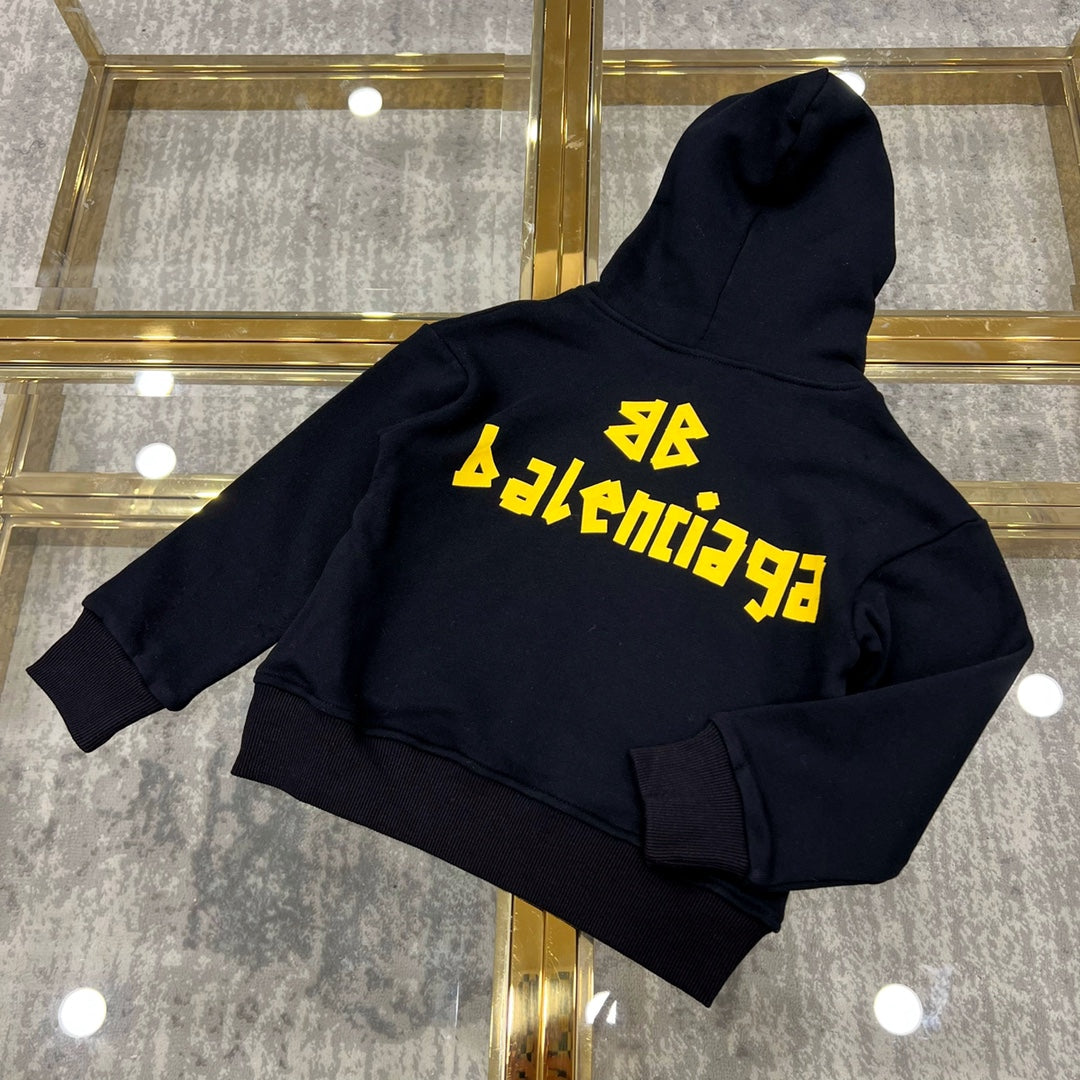 AA / 발렌시아가 후드티