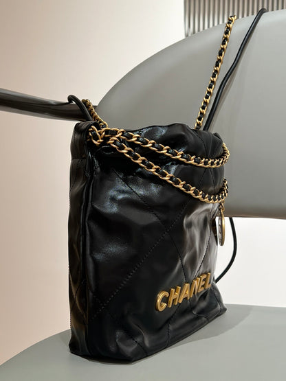 지존 / 샤넬  22 Bag 미니 프리미엄 오리지널 송아지 가죽 블랙 빈티지 골드 사이즈:20x19x6cm