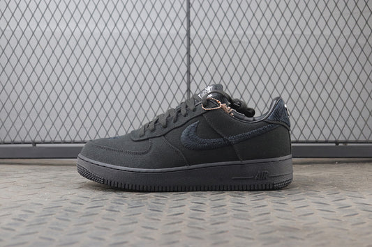 MEC / 【H12】 나이키 남성 스니커즈 CZ9084-001