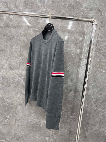 대리석 / 톰브라운 22FW FINE MERINO 암밴드 크루넥 울니트 MG