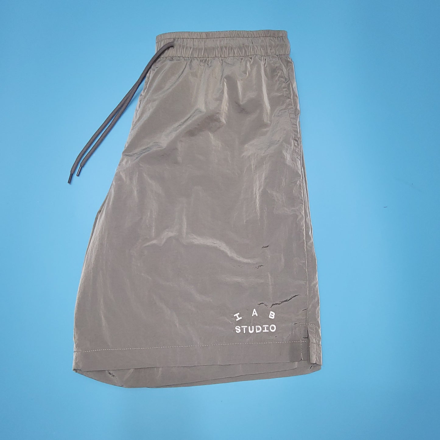 탑아이앱 / 아이앱  반바지 , IAB Studio Woven Shorts