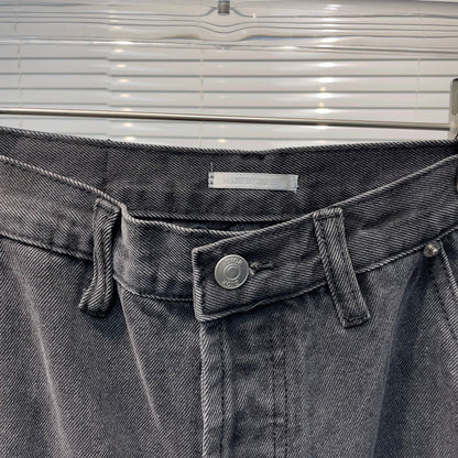 zb / 디올 청바지
