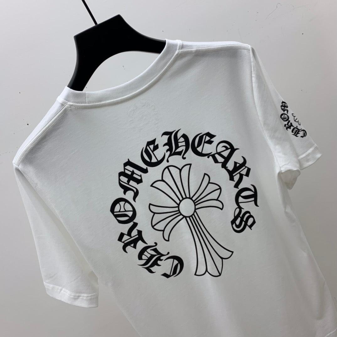 ZB / 크롬하츠 넥레터링 말발굽 십자가 반팔티셔츠 Tee