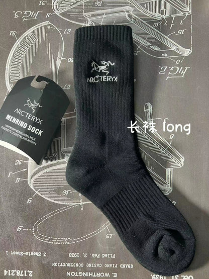 CND /아크테릭스 양말