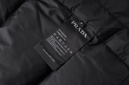 zb / 프라다 다운 패딩