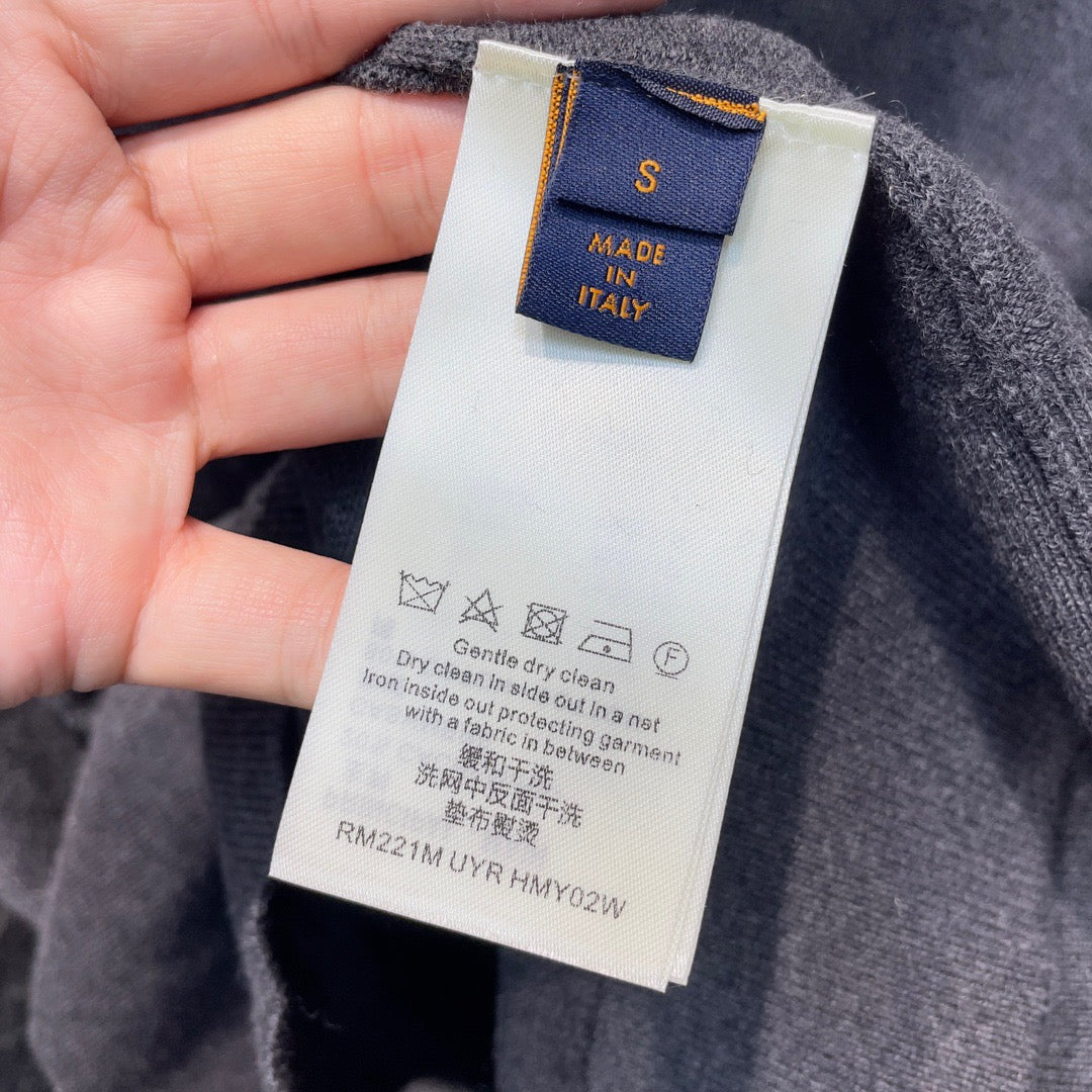zb / 루이비통 니트 터틀넥 스웨터