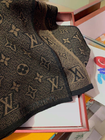 RN / 루이비통 머플러