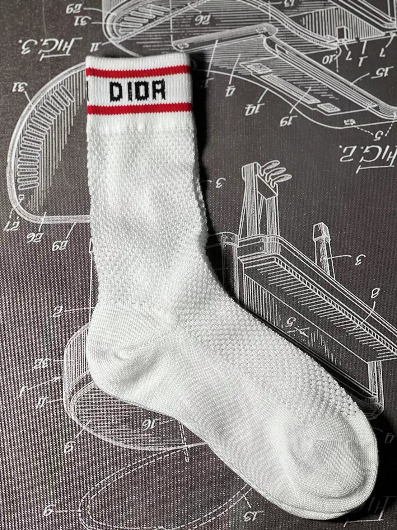 CND /디올 양말
