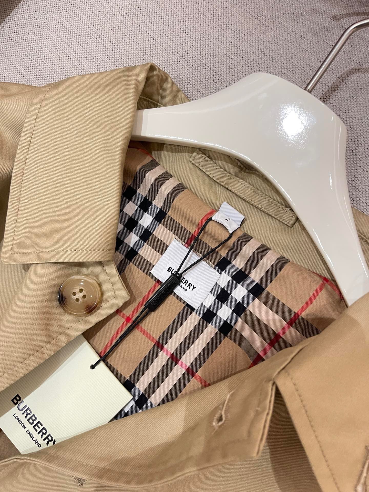zb / 버버리 맥코트