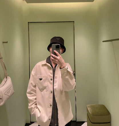 gw/프라다 23FW 신상 단추 데님 셔츠